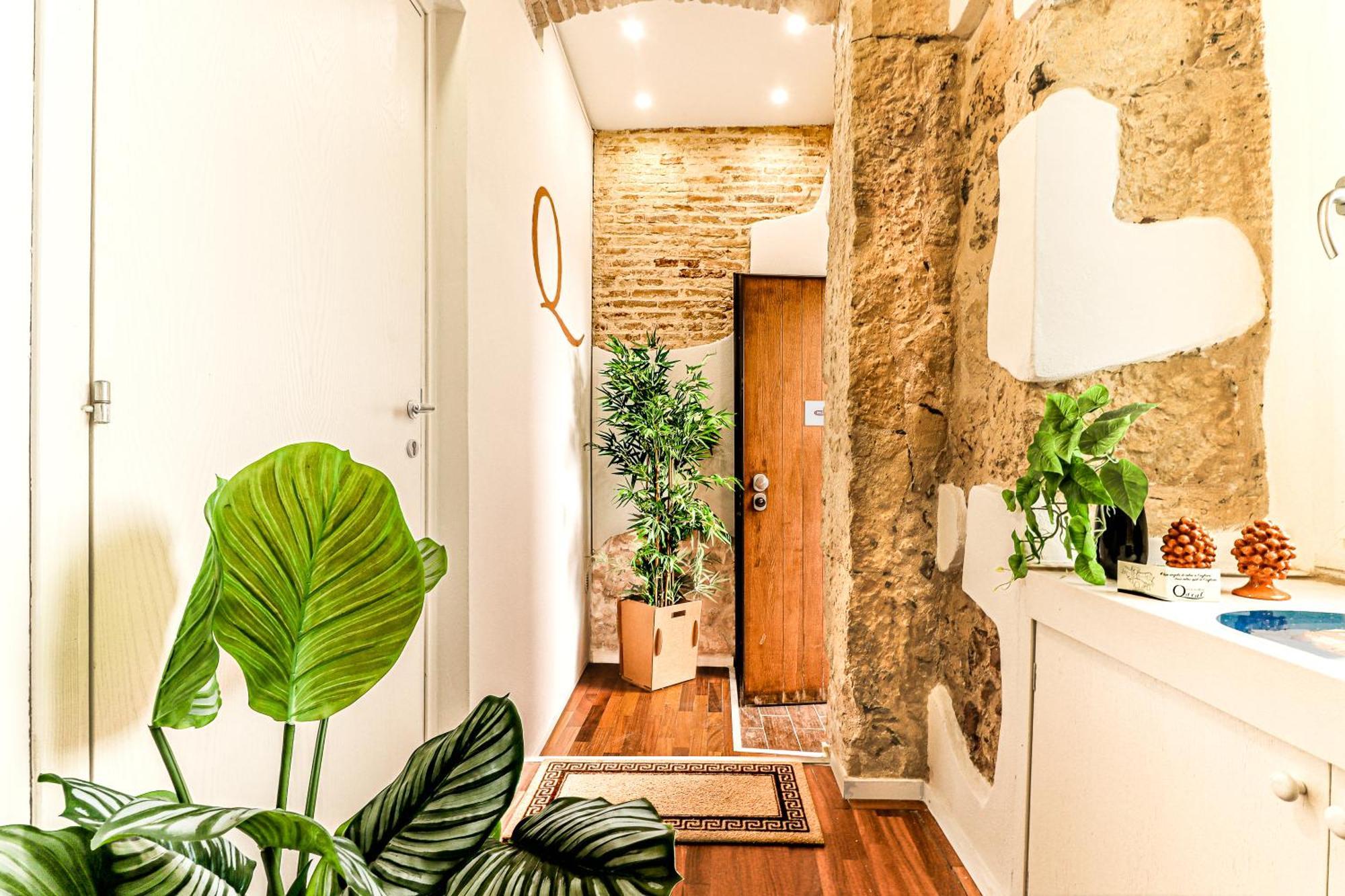 B&B Qaral Cagliari Exteriör bild